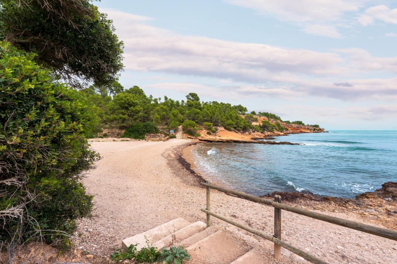 La Caseta De La Muntanya Villa L'Ampolla Bagian luar foto