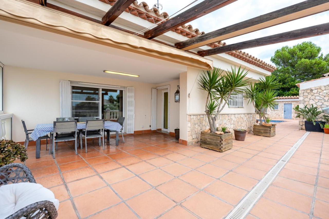 La Caseta De La Muntanya Villa L'Ampolla Bagian luar foto